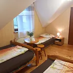 Pod Zlota Wiecha Alloggio per agriturismo Uscie Gorlickie